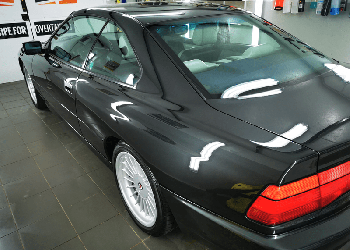 BMW 850i z powłoką